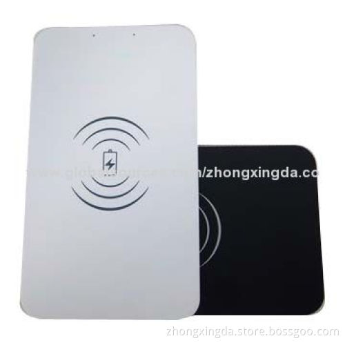2014 Hot Sale Portable Mini Wireless Charger with Qi standard, More than 70% Efficiency/5V DC Output